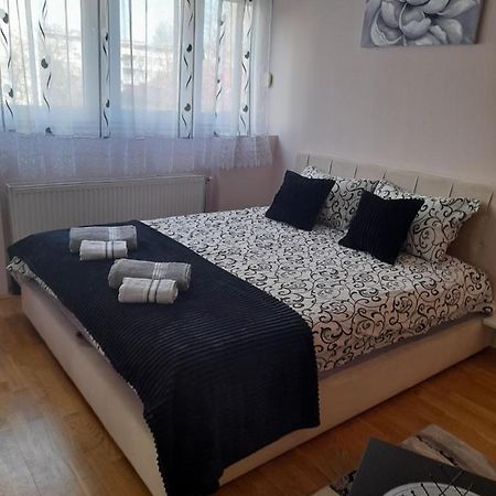 Apartman Aurora Novi Sad Exterior photo