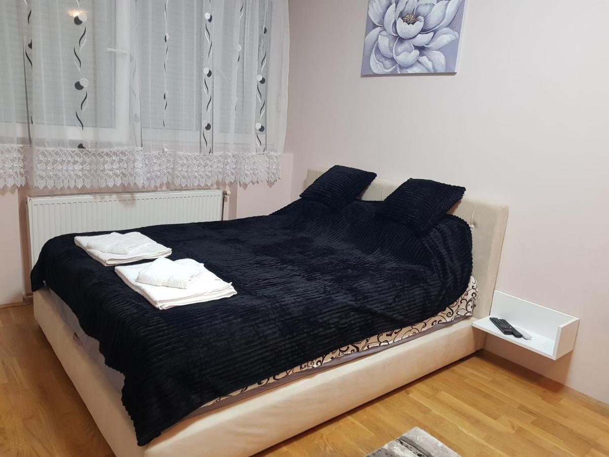 Apartman Aurora Novi Sad Exterior photo