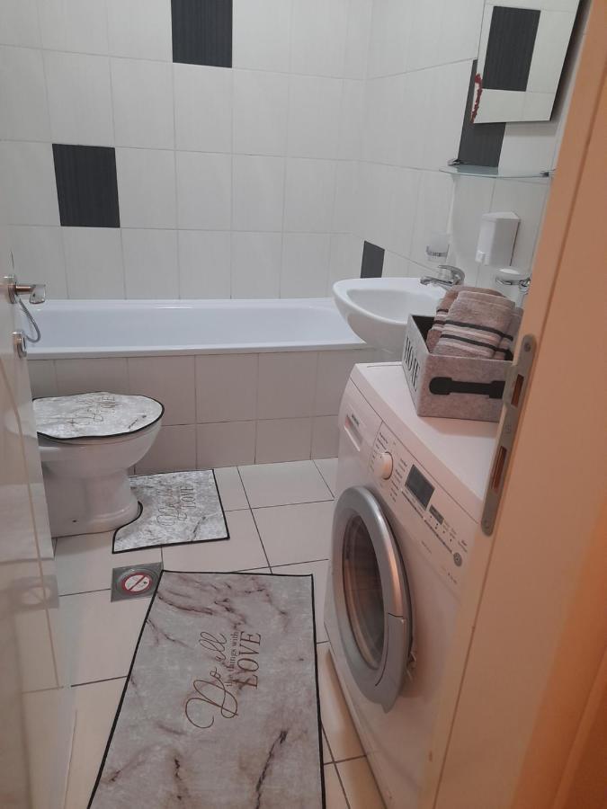 Apartman Aurora Novi Sad Exterior photo